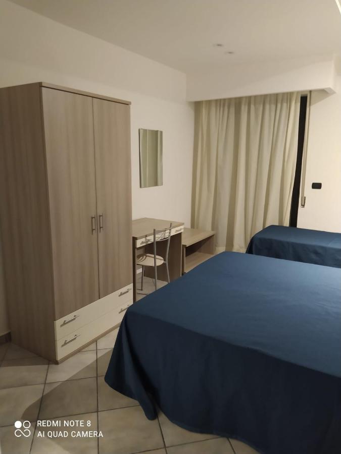 Hotel Poseidon Corigliano Calabro Exterior foto